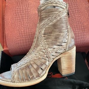 Freebird Bela Size 8